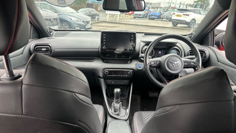 Toyota Yaris 1.5 Hybrid Launch Edition 5dr CVT Hybrid Hatchback